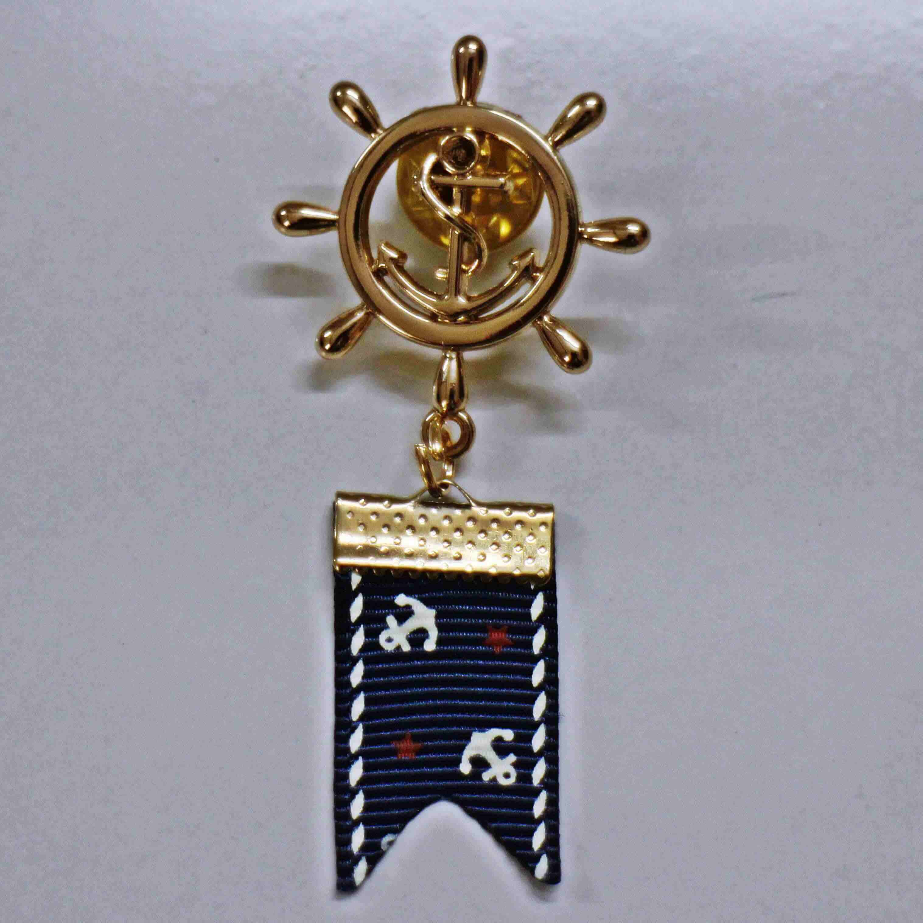 displaying image of Anchor Brooch