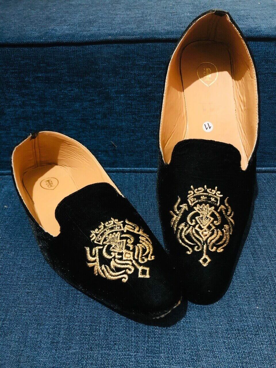 displaying image of Black Velvet Shoe